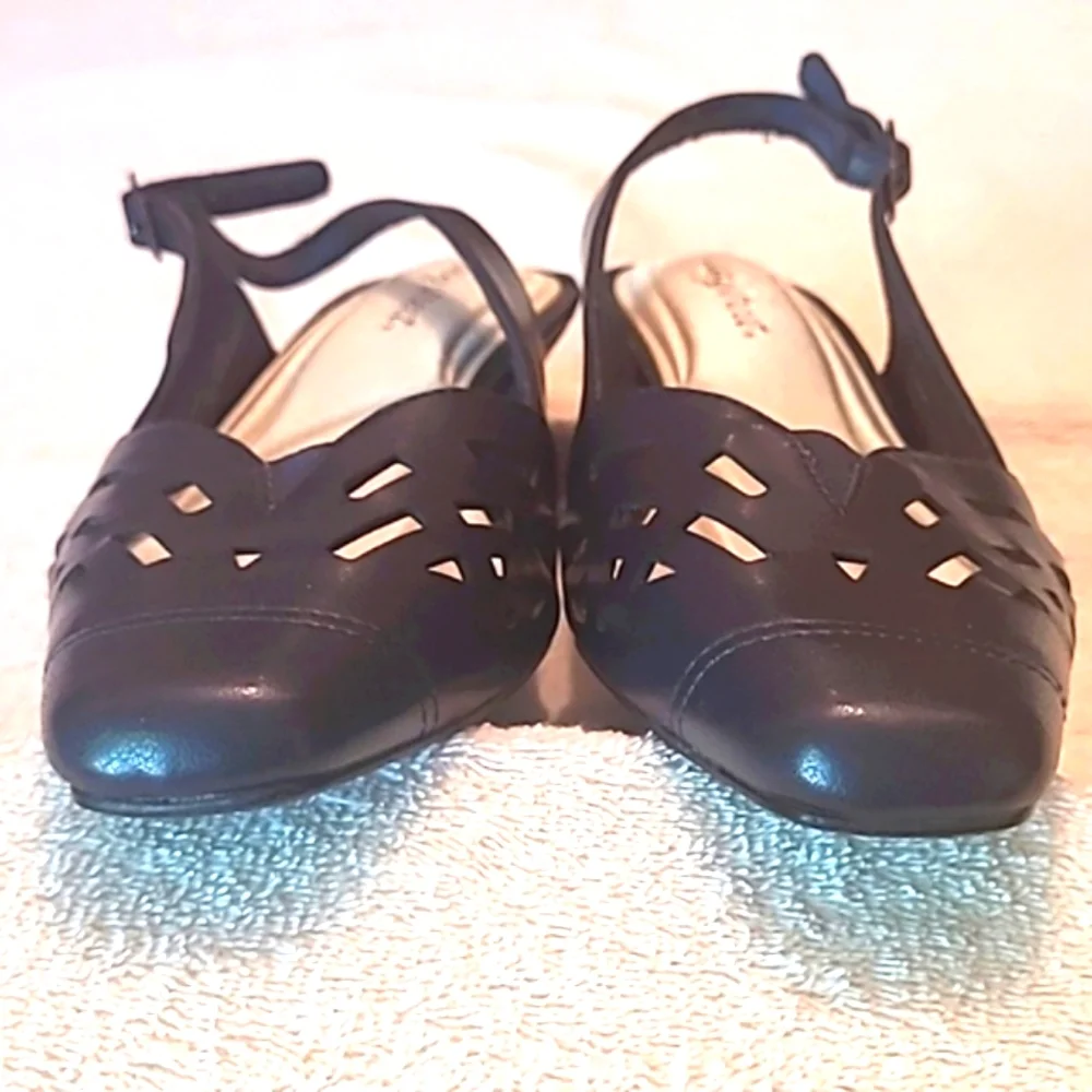 Easy Street Sling Back Heels Laser Cut Out Spool Kitten Heel Cushion Almond Toe